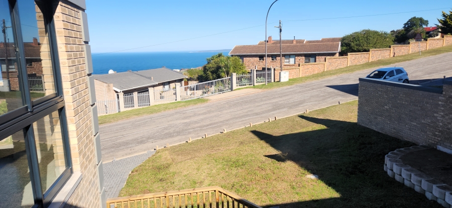 3 Bedroom Property for Sale in Dana Bay Western Cape